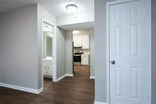 366 Haymarket Ln, Lawrenceville, GA 30046 - Photo 14