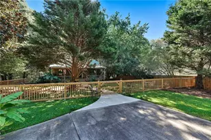 475 Pendergrass Rd, Winder, GA 30680 - Photo 2