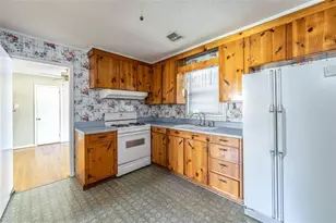 135 Benton Dr, Rome, GA 30165 - Photo 6