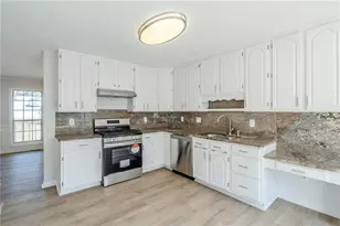 5696 Glandor Dr SE, Mableton, GA 30126 - Photo 4