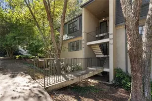 143 Amherst Pl NW, Atlanta, GA 30327 - Photo 4