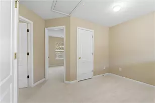 531 Fox Creek Crossing, Woodstock, GA 30188 - Photo 12