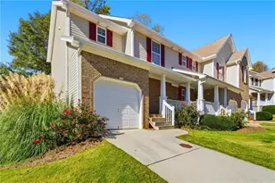 531 Fox Creek Crossing, Woodstock, GA 30188 - Photo 1