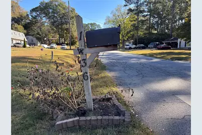 1436 N Hicks Circle NW, Conyers, GA 30012 - Photo 6