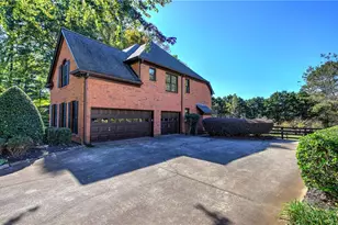 515 Watboro Hill Dr, Alpharetta, GA 30004 - Photo 4
