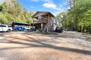 221 Shallowford Dr, Gainesville, GA 30504 - Photo 56