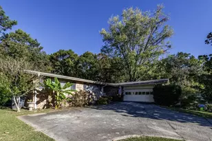 6349 W Shore Cir, Douglasville, GA 30135 - Photo 4