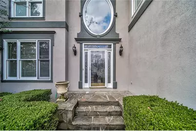 2011 Towne Lake Hills, Woodstock, GA 30189 - Photo 2