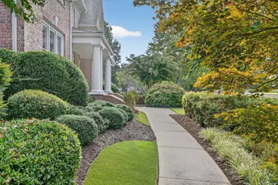 565 Marsh Park Drive, Johns Creek, GA 30097 - Photo 10