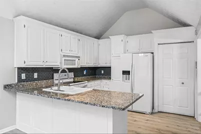 6321 Cheatham Lake Drive, Acworth, GA 30101 - Photo 6