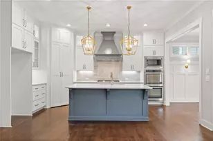 219 Dawson Dr, Woodstock, GA 30188 - Photo 18