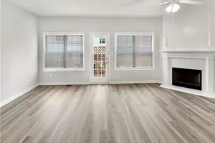 1622 Halliard Dr, Lawrenceville, GA 30043 - Photo 32