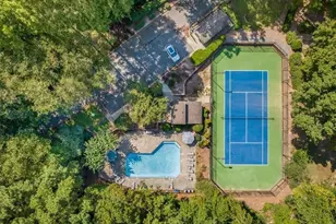 1307 Cumberland Ct SE, Smyrna, GA 30080 - Photo 2