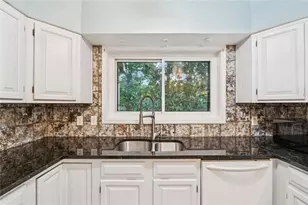 1205 Killarney SE, Smyrna, GA 30080 - Photo 18