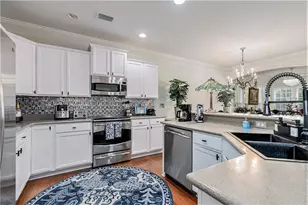 808 Peach Blossom Ct, Griffin, GA 30223 - Photo 6