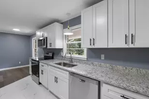 4730 Janice Dr, Atlanta, GA 30337 - Photo 6