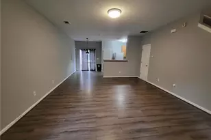 394 Brookview Dr, Riverdale, GA 30274 - Photo 6