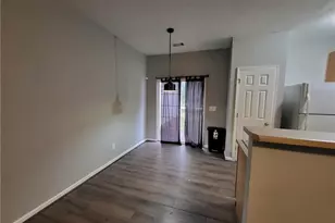 394 Brookview Dr, Riverdale, GA 30274 - Photo 8