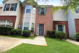 394 Brookview Dr, Riverdale, GA 30274 - Photo 2