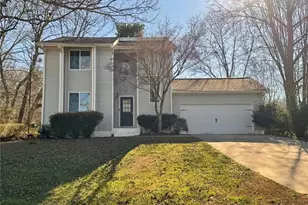 99 Indian Cove Dr, Dawsonville, GA 30534 - Photo 1