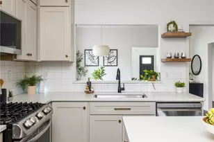 881 Oakhill Ave SW, Atlanta, GA 30310 - Photo 10