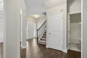 6544 Teal Trail Dr, Flowery Branch, GA 30542 - Photo 4