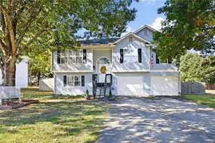 307 Staci Ln, Rockmart, GA 30153 - Photo 1