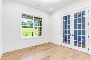 121 Forest Berry Ct, Newnan, GA 30265 - Photo 8