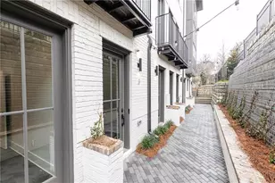 574 Boulevard Pl NE, Atlanta, GA 30308 - Photo 1