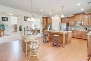 2229 Caledonia Dr, Lawrenceville, GA 30045 - Photo 10