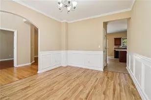 1137 Misty Valley Ct, Lawrenceville, GA 30045 - Photo 8