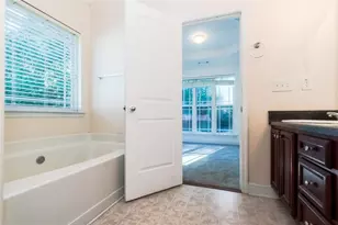 404 Woodcreek, Griffin, GA 30224 - Photo 12