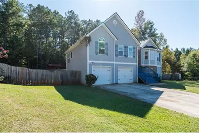 404 Woodcreek, Griffin, GA 30224 - Photo 2