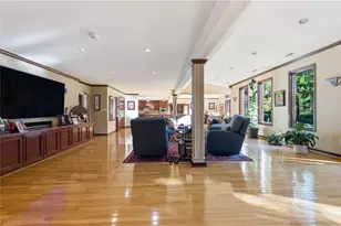 4220 Greentree Ln, Atlanta, GA 30349 - Photo 10