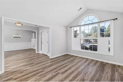 70 Chandler Ridge Lane, Lawrenceville, GA 30045 - Photo 4