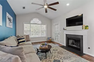 1303 Vinings Forest Ln SE, Smyrna, GA 30080 - Photo 8