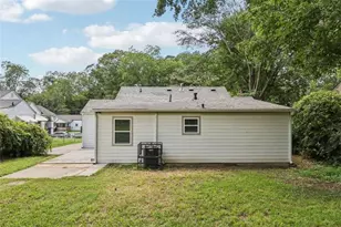 2242 Jernigan Dr SE, Atlanta, GA 30315 - Photo 18