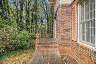 3640 Freda Ct, Decatur, GA 30034 - Photo 4