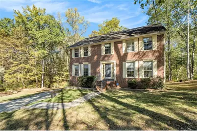 145 Shadybrook Lane SW, Atlanta, GA 30331 - Photo 2