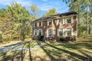 145 Shadybrook Ln SW, Atlanta, GA 30331 - Photo 2