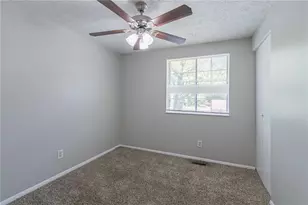 2092 Countydown Ln, Stone Mountain, GA 30088 - Photo 12