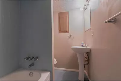 2092 Countydown Lane, Stone Mountain, GA 30088 - Photo 24