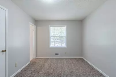 8431 Magnolia Drive, Jonesboro, GA 30238 - Photo 16