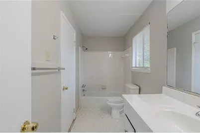 8431 Magnolia Drive, Jonesboro, GA 30238 - Photo 24