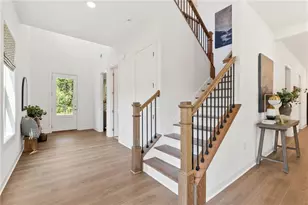 719 Crest Line Trl, Powder Springs, GA 30127 - Photo 4