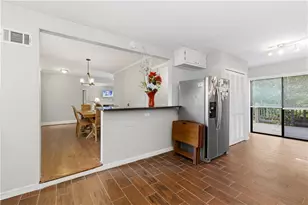 531 Crestview Terrace, Gainesville, GA 30501 - Photo 10