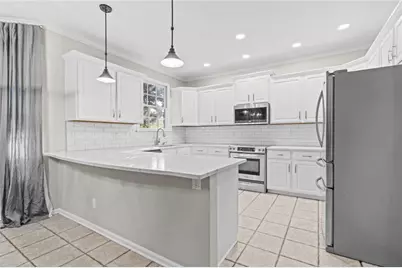 2637 Forest Meadow Lane, Lawrenceville, GA 30043 - Photo 12