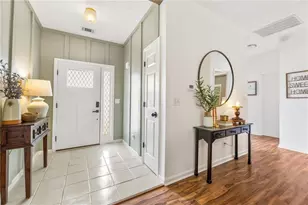 506 Charles Dr, Canton, GA 30115 - Photo 2