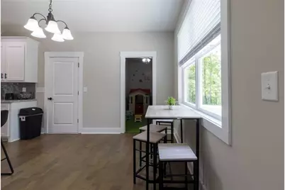 3350 Lanier Circle, Gainesville, GA 30506 - Photo 8