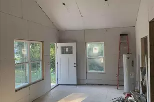 1066 Jessamine St, Macon, GA 31206 - Photo 4